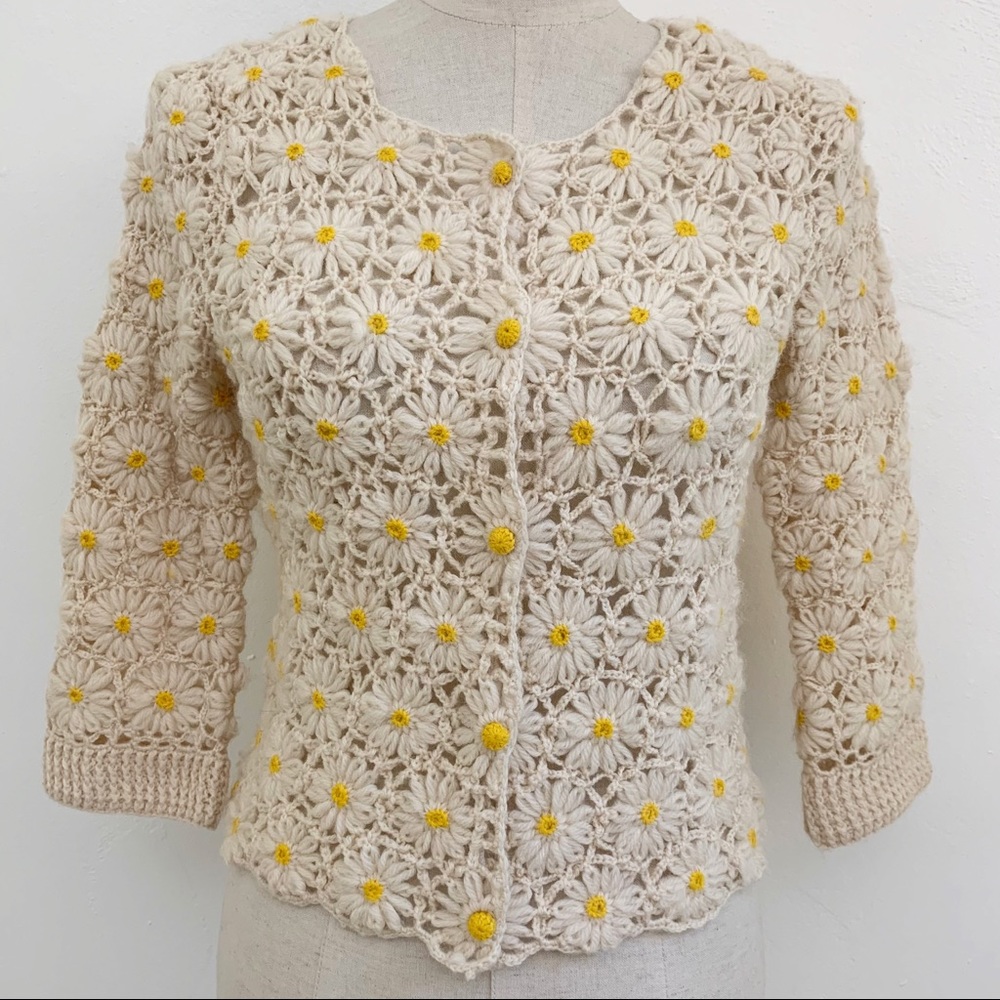 SOLD Vintage Knit Crochet Daisy Cardigan Sweater - Picture 2 of 13